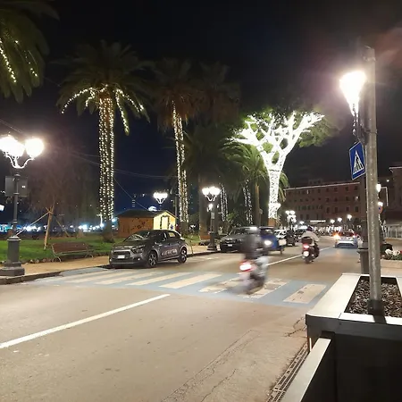 Sweet Lucy 公寓 拉帕洛